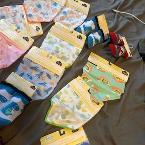 NWT baby bibs& booties